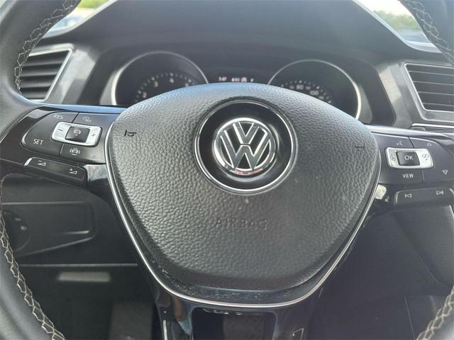 Photo of 2021 Platinum Gray Metallic Volkswagen Tiguan