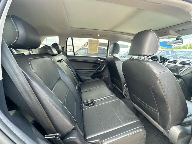 Photo of 2021 Platinum Gray Metallic Volkswagen Tiguan