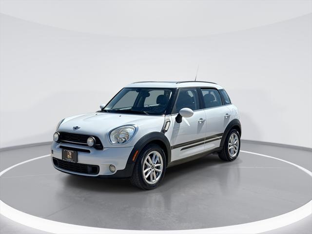 Photo of 2015 Light White MINI Countryman