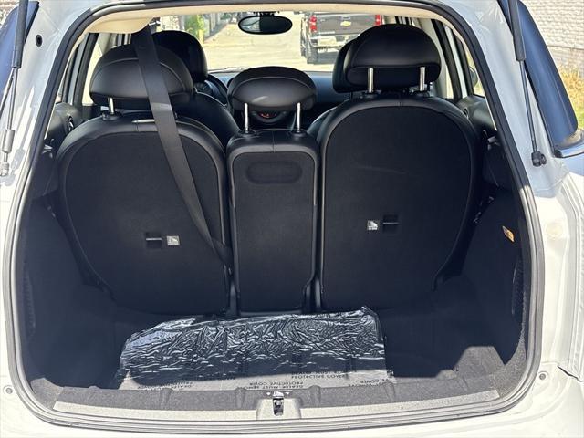 Photo of 2015 Light White MINI Countryman