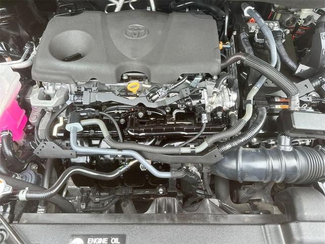 Photo of 2022 Midnight Black Metallic Toyota Sienna