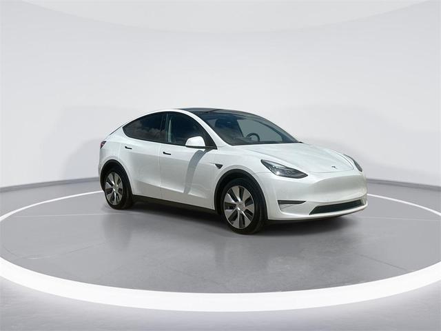 Photo of 2022 Pearl White Multi-Coat Tesla Model Y