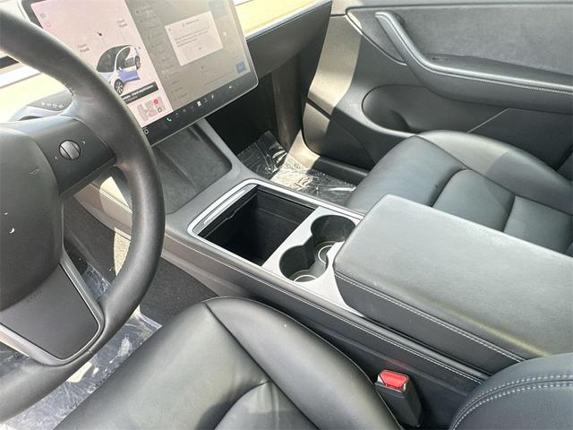 Photo of 2022 Pearl White Multi-Coat Tesla Model Y