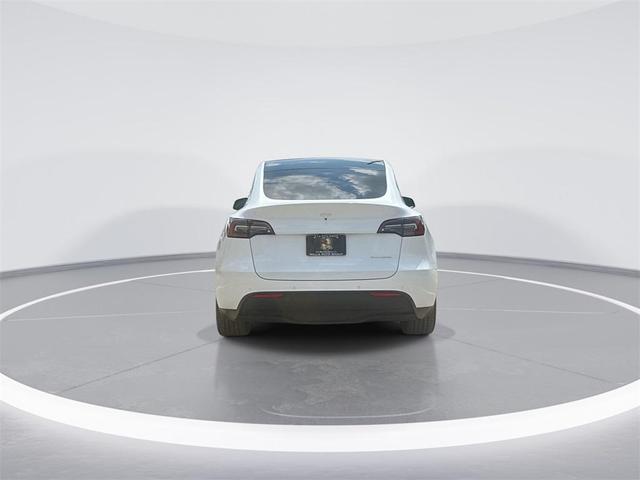Photo of 2022 Pearl White Multi-Coat Tesla Model Y