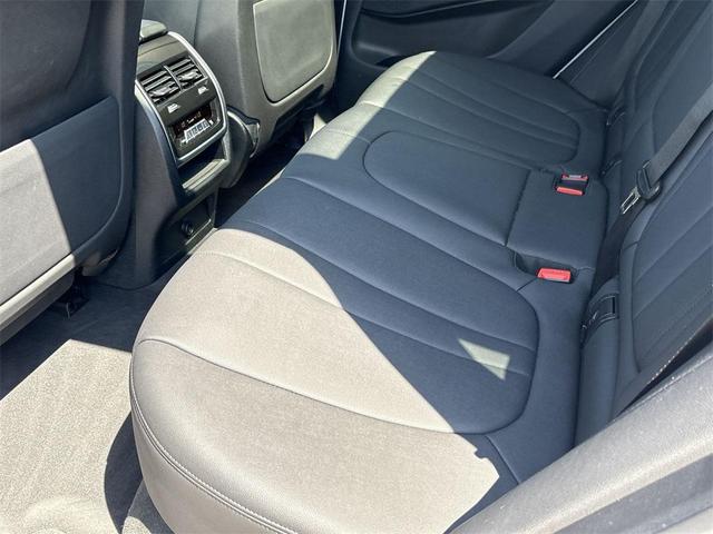 Photo of 2022 Mineral White Metallic BMW X5