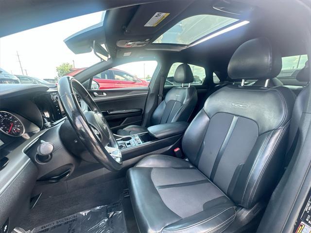 Photo of 2022 Ebony Black Kia K5