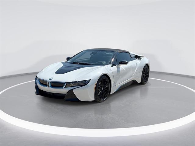 Photo of 2019 Crystal White Pearl Metallic w/BMW i Frozen Blue BMW i8