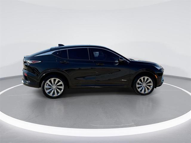 Photo of 2024 Ebony Twilight Metallic Buick Envista