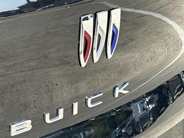 Photo of 2024 Ebony Twilight Metallic Buick Envista