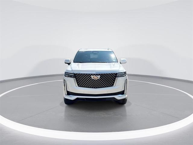 Photo of 2023 Crystal White Tricoat Cadillac Escalade ESV