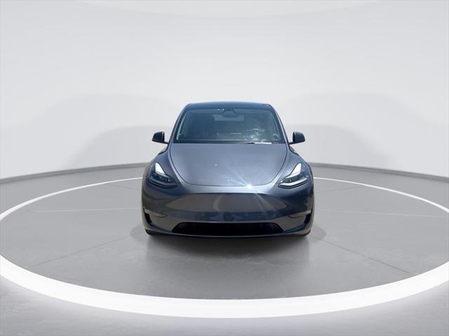 Photo of 2022 Deep Blue Metallic Tesla Model Y