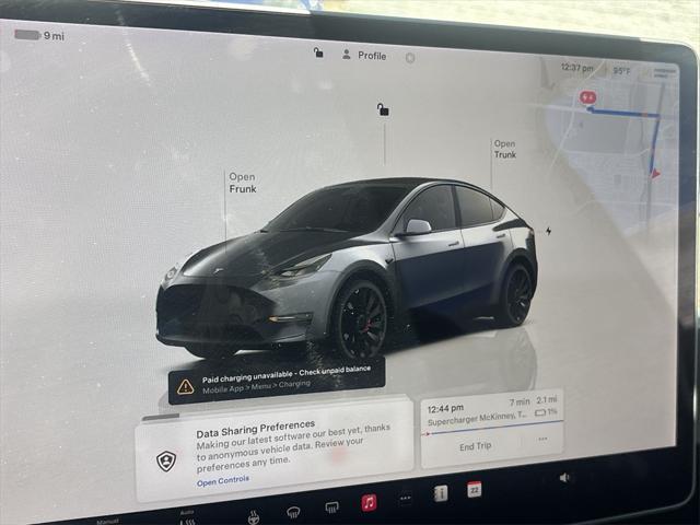 Photo of 2022 Deep Blue Metallic Tesla Model Y