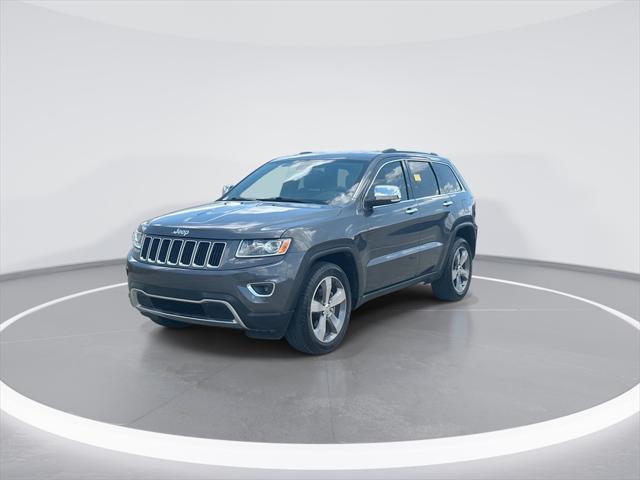 Photo of 2015 Granite Crystal Metallic Clearcoat Jeep Grand Cherokee