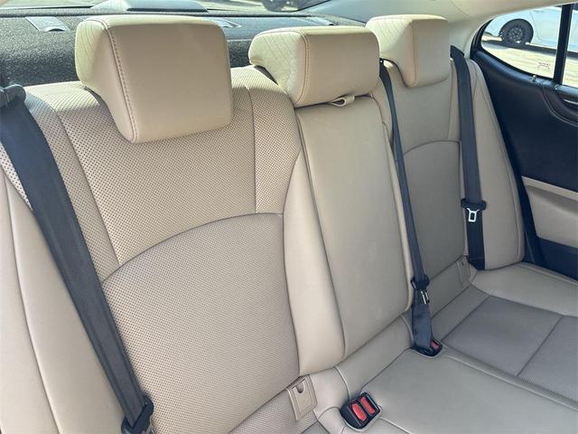 Photo of 2019 White Pearl Lexus ES 350
