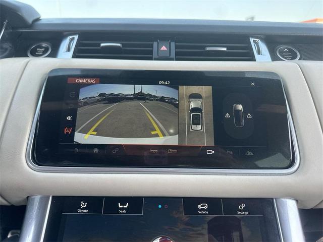 Photo of 2021 Fuji White Land Rover Range Rover Sport