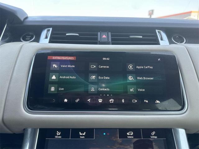 Photo of 2021 Fuji White Land Rover Range Rover Sport