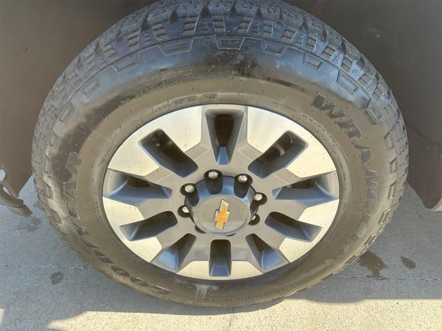 Photo of 2024 Summit White Chevrolet Silverado 2500