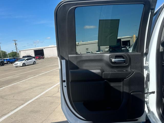 Photo of 2024 Summit White Chevrolet Silverado 2500
