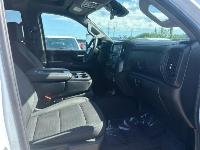 Photo of 2024 Summit White Chevrolet Silverado 2500