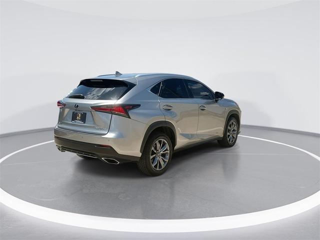 Photo of 2019 Silver Lining Metallic Lexus NX 300