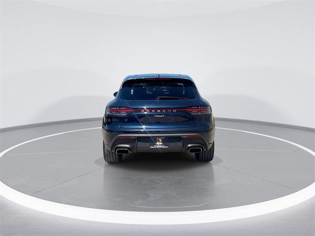 Photo of 2022 Night Blue Metallic Porsche Macan