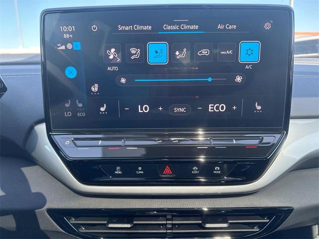 Photo of 2023 Deep Black Pearl Volkswagen ID.4