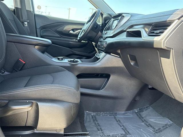 Photo of 2024 Ebony Twilight Metallic GMC Terrain