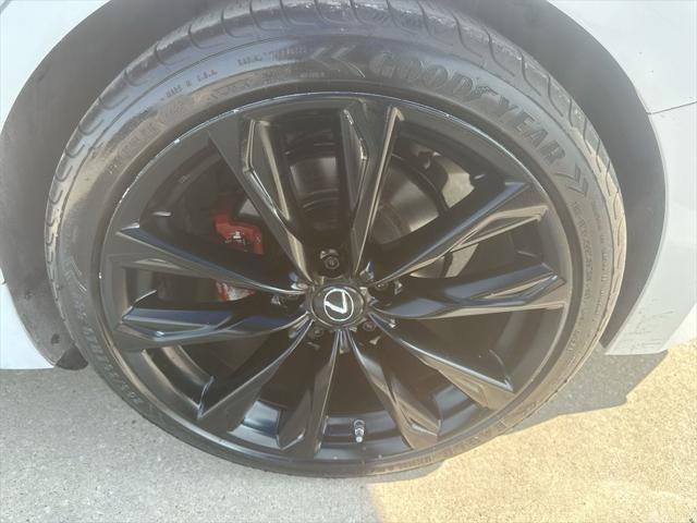 Photo of 2022 Ultra White Lexus IS 350