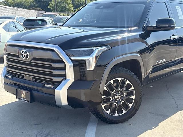Photo of 2022 Midnight Black Metallic Toyota Tundra