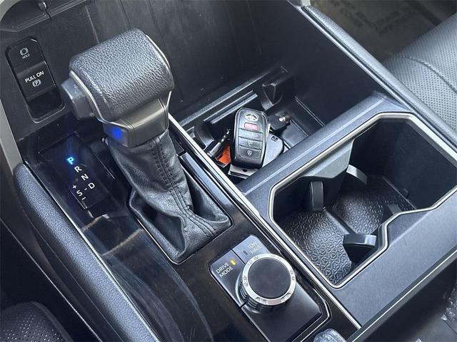 Photo of 2022 Midnight Black Metallic Toyota Tundra