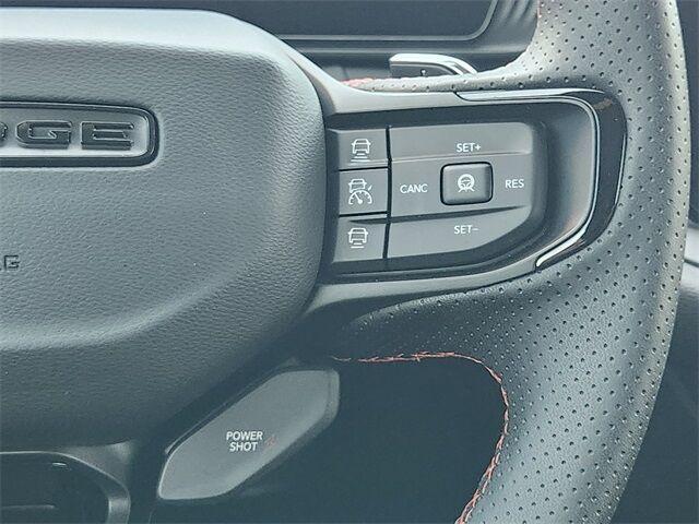 Photo of 2025 Diamond Black Dodge Charger Daytona