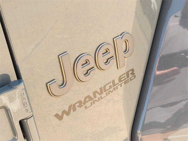 Photo of 2022 Sting Gray Clearcoat Jeep Wrangler Unlimited