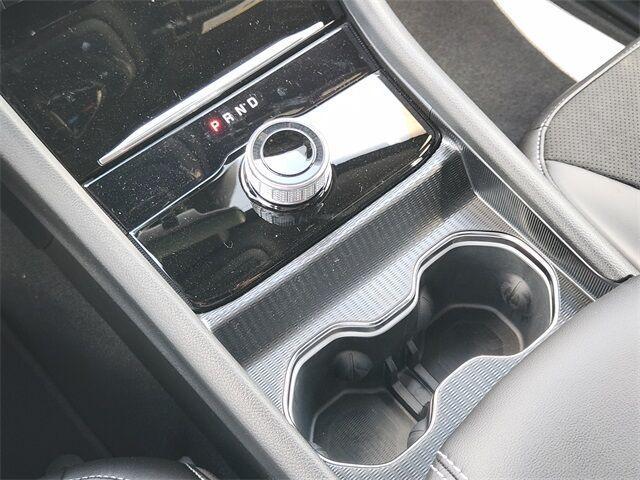 Photo of 2025 Bright White Clearcoat Jeep Grand Cherokee