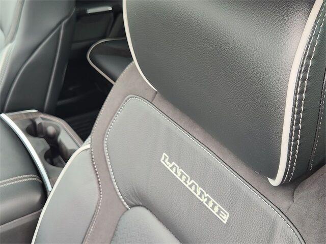 Photo of 2025 Granite Crystal Clearcoat Metallic RAM 1500