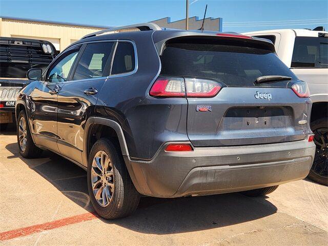 Photo of 2019 Blue Shade Pearlcoat Jeep Cherokee
