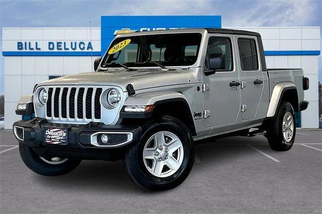 2023 Jeep Gladiator