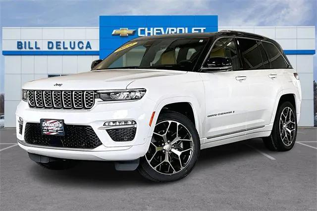 2022 Jeep Grand Cherokee