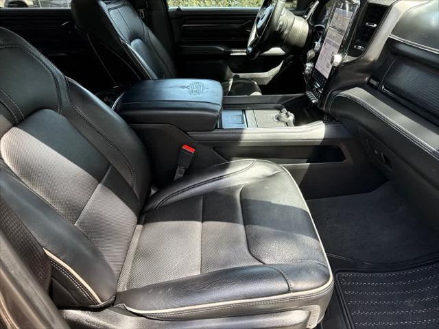 Photo of 2022 Granite Crystal Metallic Clearcoat RAM 1500