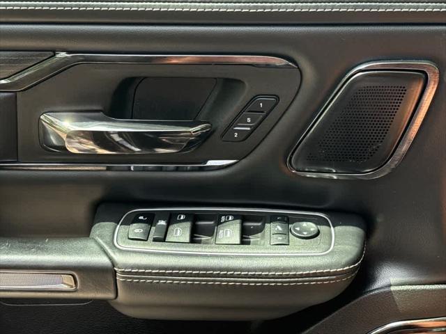 Photo of 2022 Granite Crystal Metallic Clearcoat RAM 1500