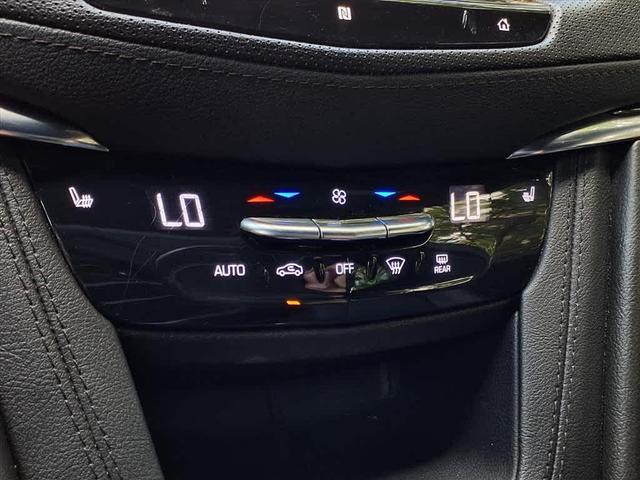 Photo of 2021 Satin Steel Metallic Cadillac XT5