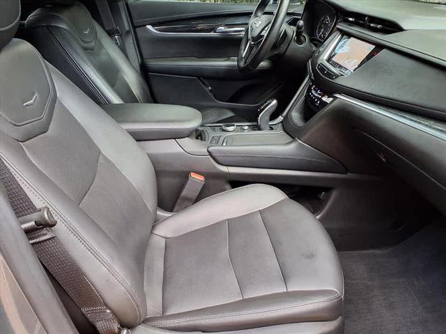 Photo of 2021 Satin Steel Metallic Cadillac XT5