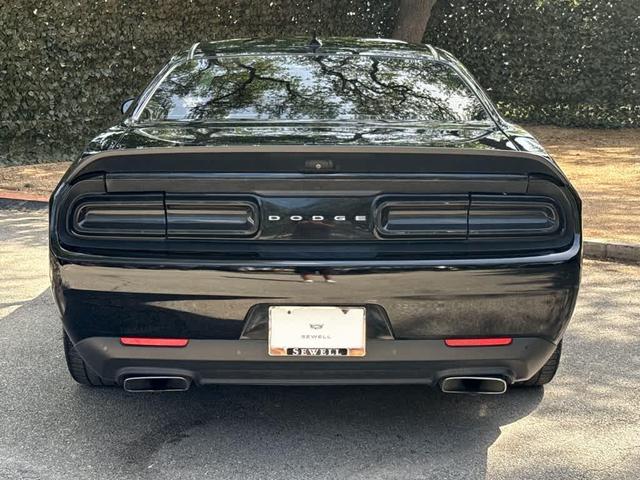 Photo of 2021 Pitch Black Clearcoat Dodge Challenger