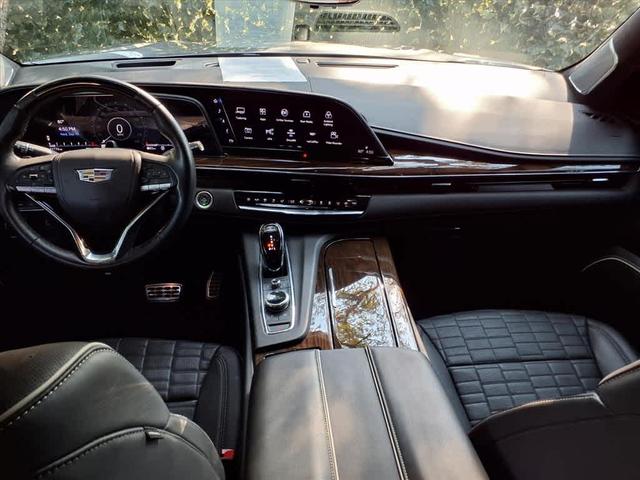 Photo of 2023 Argent Silver Metallic Cadillac Escalade ESV