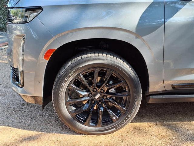 Photo of 2023 Argent Silver Metallic Cadillac Escalade ESV