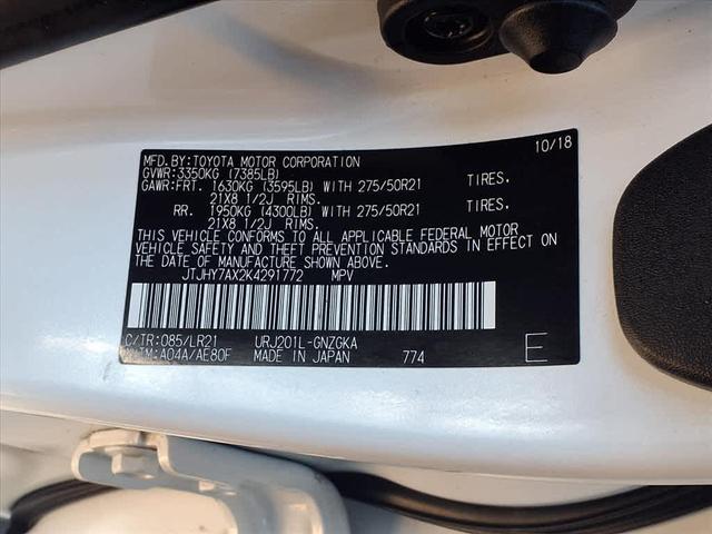 Photo of 2019 Eminent White Pearl Lexus LX 570