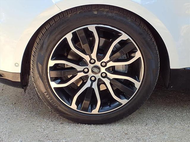 Photo of 2022 Fuji White Land Rover Range Rover Sport
