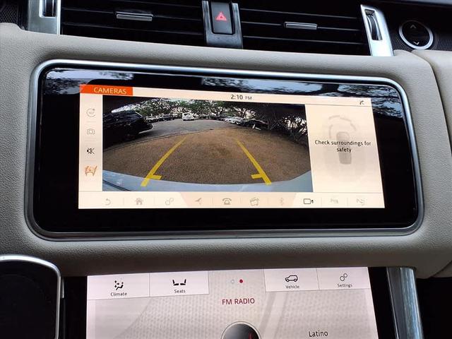 Photo of 2022 Fuji White Land Rover Range Rover Sport