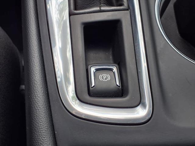 Photo of 2022 Mosaic Black Metallic Chevrolet Equinox
