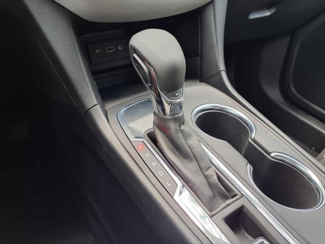 Photo of 2022 Mosaic Black Metallic Chevrolet Equinox