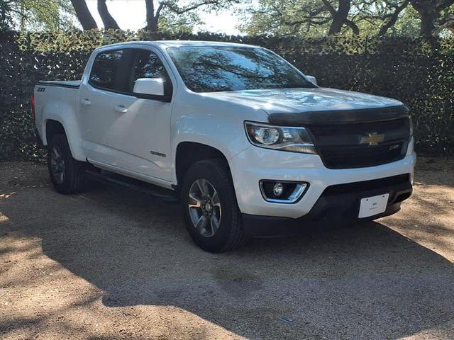 Photo of 2018 Summit White Chevrolet Colorado